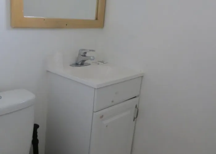 Madison Suites Motel Portland